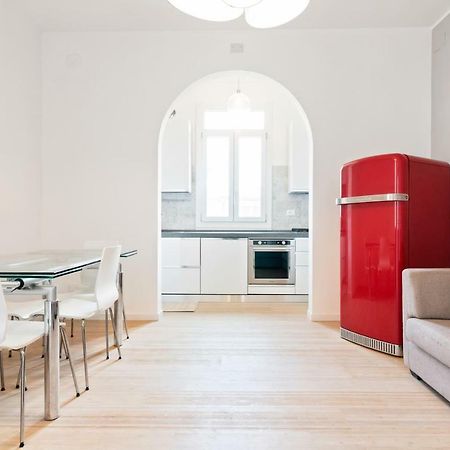Prato Della Valle Roomy Flat Падуа Екстериор снимка