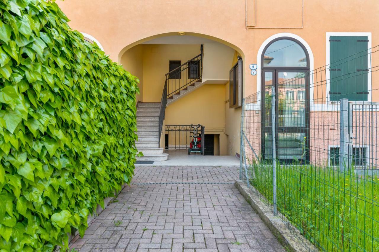 Prato Della Valle Roomy Flat Падуа Екстериор снимка