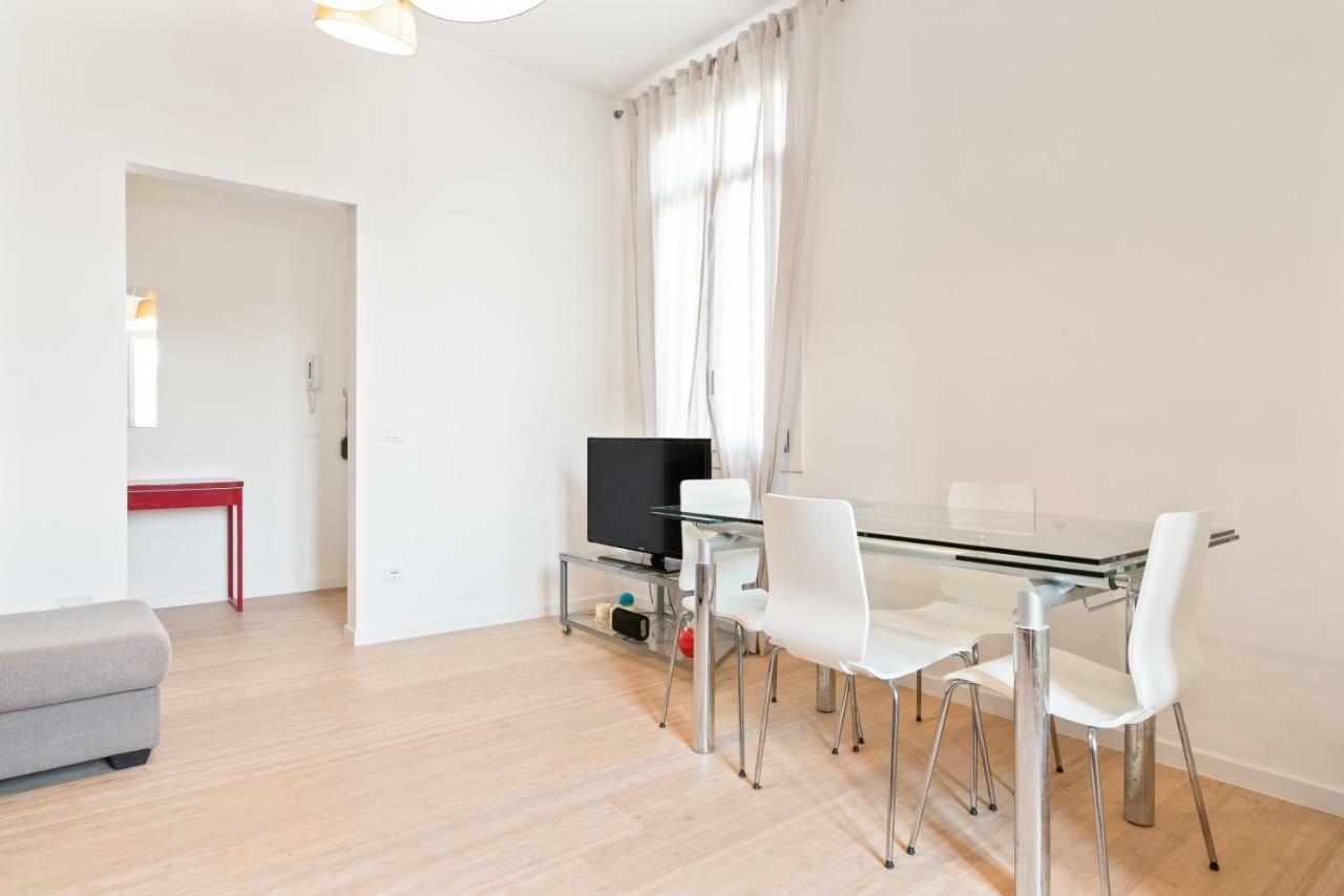 Prato Della Valle Roomy Flat Падуа Екстериор снимка